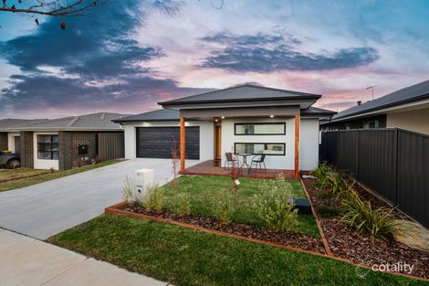 Property photo of 40 Rogers Road Googong NSW 2620