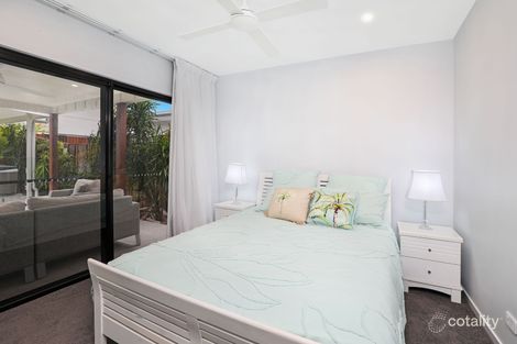 21 Tailslide Cres, Bokarina, QLD 4575