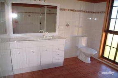 Property photo of 6 Kirrima Court Toll QLD 4820