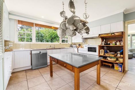 Property photo of 24 Patterson Avenue Burwood VIC 3125