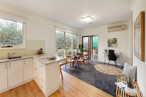 Property photo of 2/7 Kernan Street Strathmore VIC 3041
