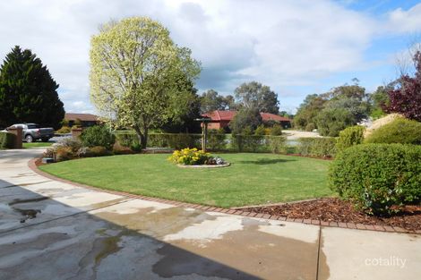 Property photo of 2 Sheffie Court Grahamvale VIC 3631