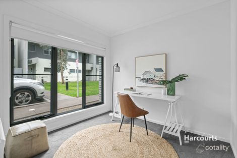 Property photo of 5 Topal Drive Officer VIC 3809