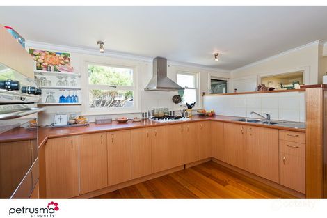Property photo of 26 Seventh Avenue Dodges Ferry TAS 7173