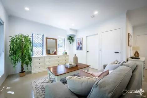 Property photo of 19 Willow Street Varsity Lakes QLD 4227