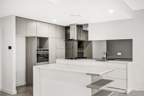 Property photo of 4 Deluxe Circuit Norwest NSW 2153