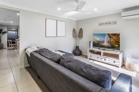 Property photo of 1/81 Braxlaw Crescent Dakabin QLD 4503