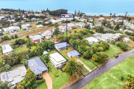 Property photo of 13 William Street Emu Park QLD 4710