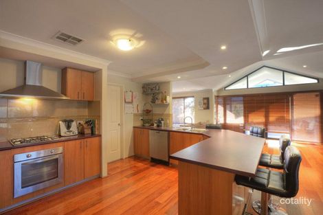 35 The Promenade, Wattle Grove, WA 6107