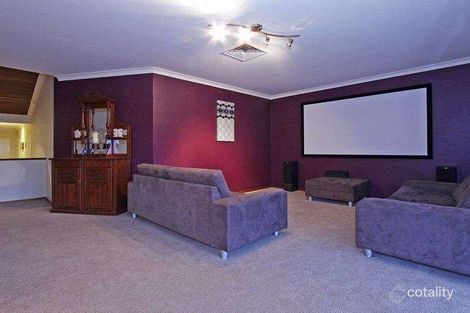 Property photo of 19 Hodder Way Karrinyup WA 6018