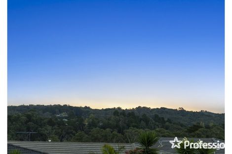 Property photo of 2 Sirocco Court Wandin North VIC 3139