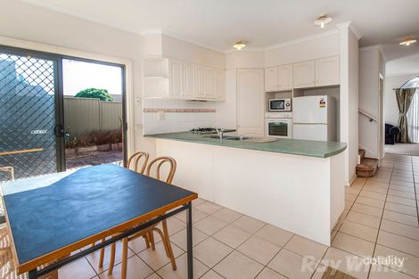 Property photo of 8 Conservatory Drive Burwood VIC 3125