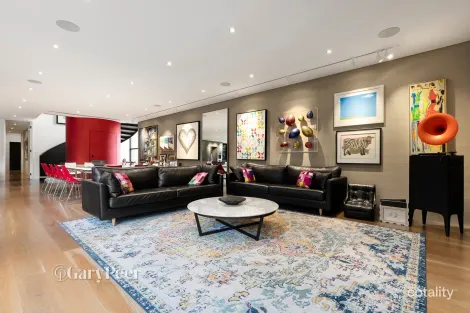 Property photo of 1 Howitt Road Caulfield North VIC 3161