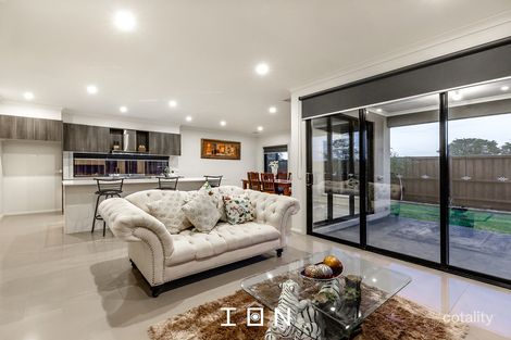 Property photo of 39 Moxham Drive Clyde North VIC 3978