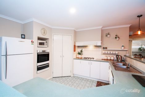 Property photo of 3 Revenue Place Lilydale VIC 3140