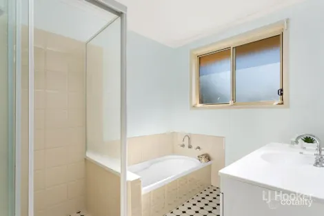 Property photo of 4 Kevin Place Thirlmere NSW 2572