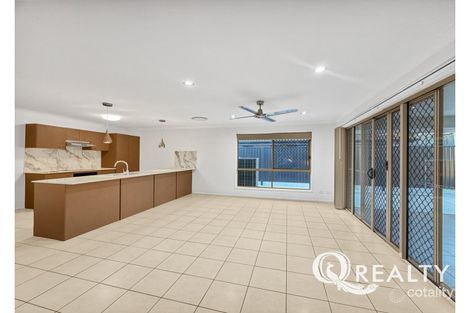 Property photo of 22 Equinox Street Berrinba QLD 4117