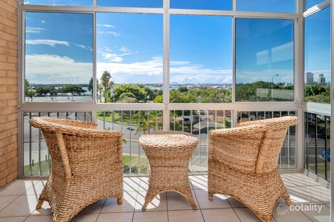 8/28 Marine Pde, Southport, QLD 4215