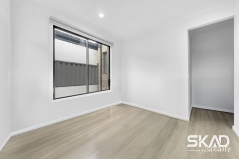 Property photo of 12 Brotus Way Donnybrook VIC 3064
