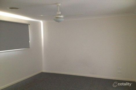 Property photo of 3 Bunda Place Brookfield VIC 3338