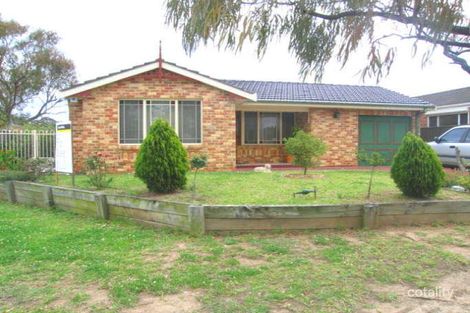 Property photo of 10 Jabiru Street Green Valley NSW 2168