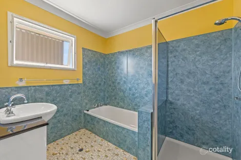 Property photo of 13 Eileen Avenue Southport QLD 4215