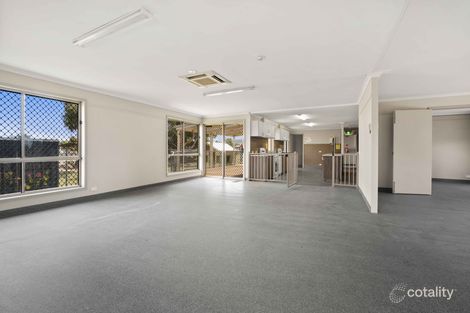 Property photo of 102 Leawarra Crescent Delacombe VIC 3356