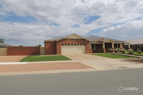 Property photo of 8 Plover Drive Kialla VIC 3631
