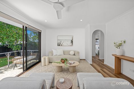 1/121 Sunshine Bvd, Mermaid Waters, QLD 4218