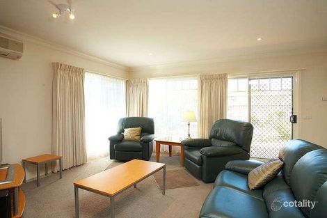 Property photo of 2/20 Baringa Street Mount Waverley VIC 3149