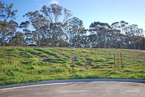 11 Holmsgarth Ct, Brown Hill, VIC 3350