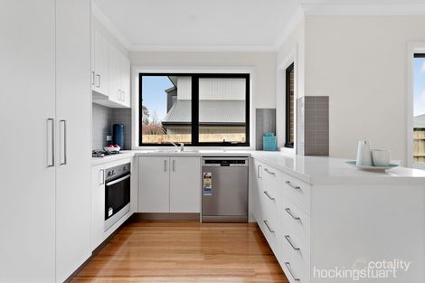 Property photo of 39A Longfellow Avenue Mooroolbark VIC 3138