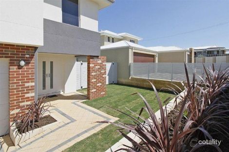 Property photo of 4 Long Street Beaconsfield WA 6162