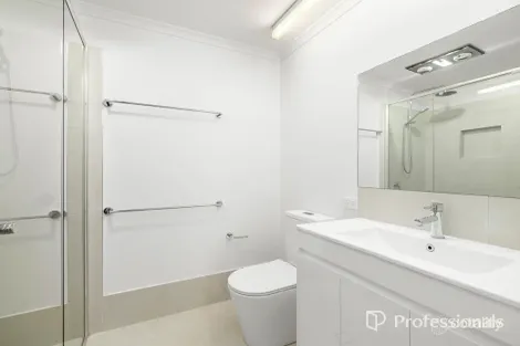 Property photo of 2/8 Mercer Avenue Kedron QLD 4031