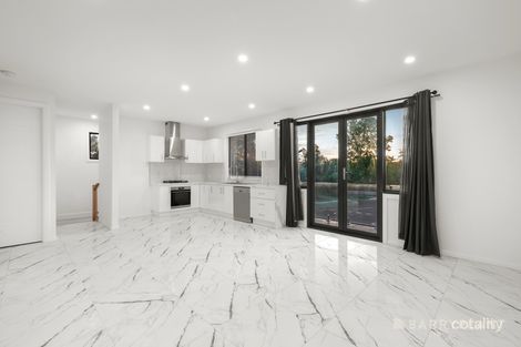 Property photo of 1/39 Liverpool Road Kilsyth VIC 3137