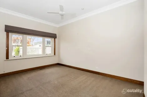 Property photo of 14 David Street Hampton VIC 3188