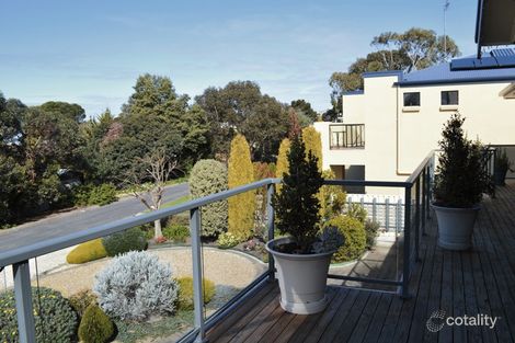 Property photo of 11 Nunkeri Avenue Encounter Bay SA 5211