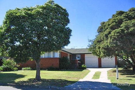 Property photo of 3 Lawrence Avenue Mount Warrigal NSW 2528