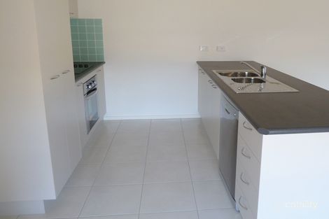 Property photo of 72 Greta Drive Hamilton Valley NSW 2641