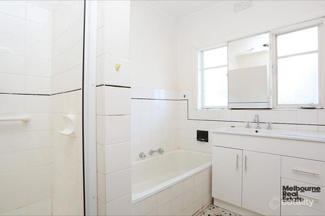 Property photo of 42 Strelden Avenue Oakleigh East VIC 3166