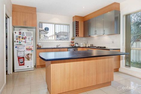 Property photo of 44 Mission Hills Way Craigieburn VIC 3064