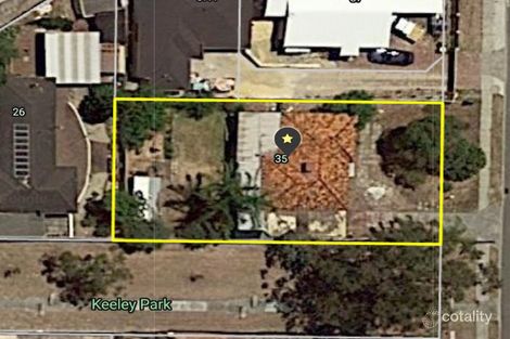 Property photo of 35 Oldfield Road Girrawheen WA 6064