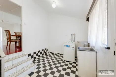 Property photo of 33A Fe Walker Street Bundaberg South QLD 4670