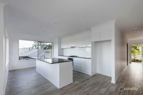 Property photo of 32 Bellevue Lane Fennell Bay NSW 2283