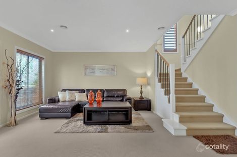 Property photo of 14 Hereford Close Berwick VIC 3806