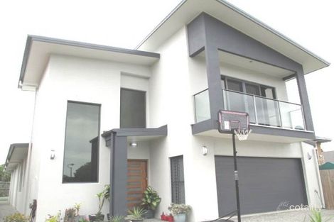 Property photo of 18 Hilas Circuit Sunnybank Hills QLD 4109