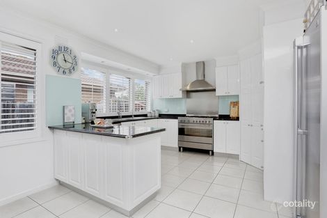 Property photo of 16 Mill Park Drive Mill Park VIC 3082
