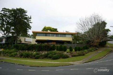 4 Farrant St, Stafford Heights, QLD 4053