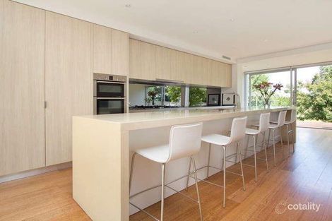 Property photo of 128 Wimbledon Avenue Mount Eliza VIC 3930