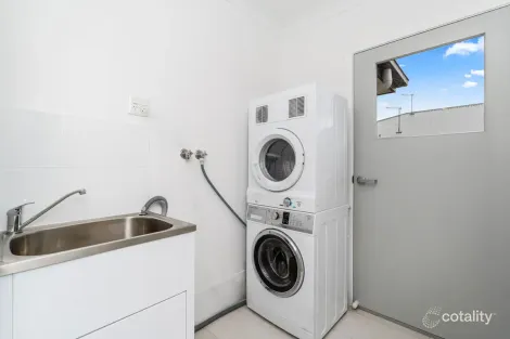 Property photo of 120A Bideford Street Torquay QLD 4655